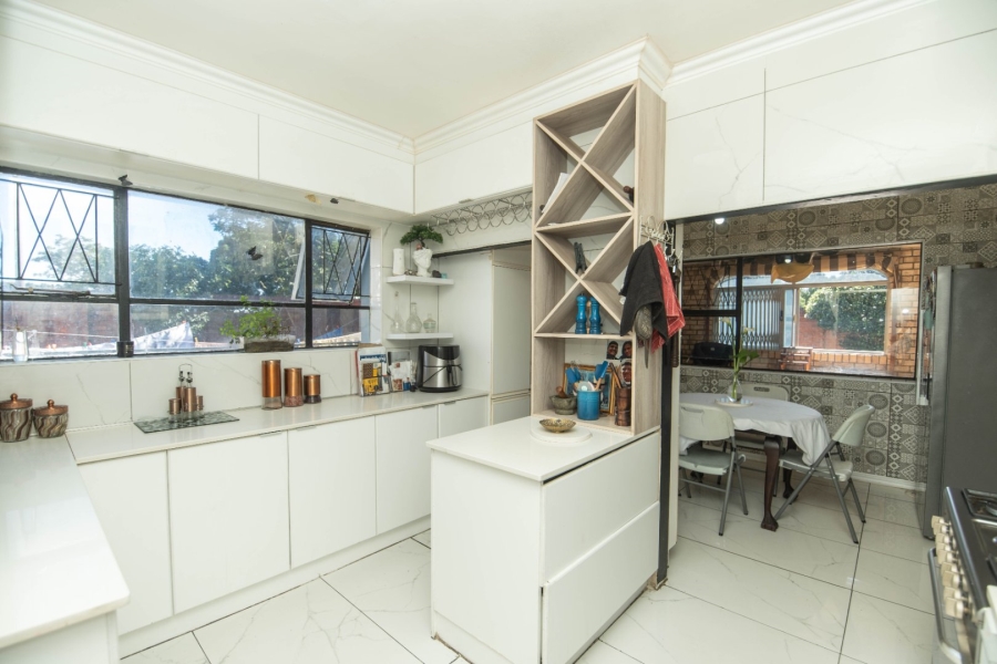 3 Bedroom Property for Sale in Rowallan Park Eastern Cape